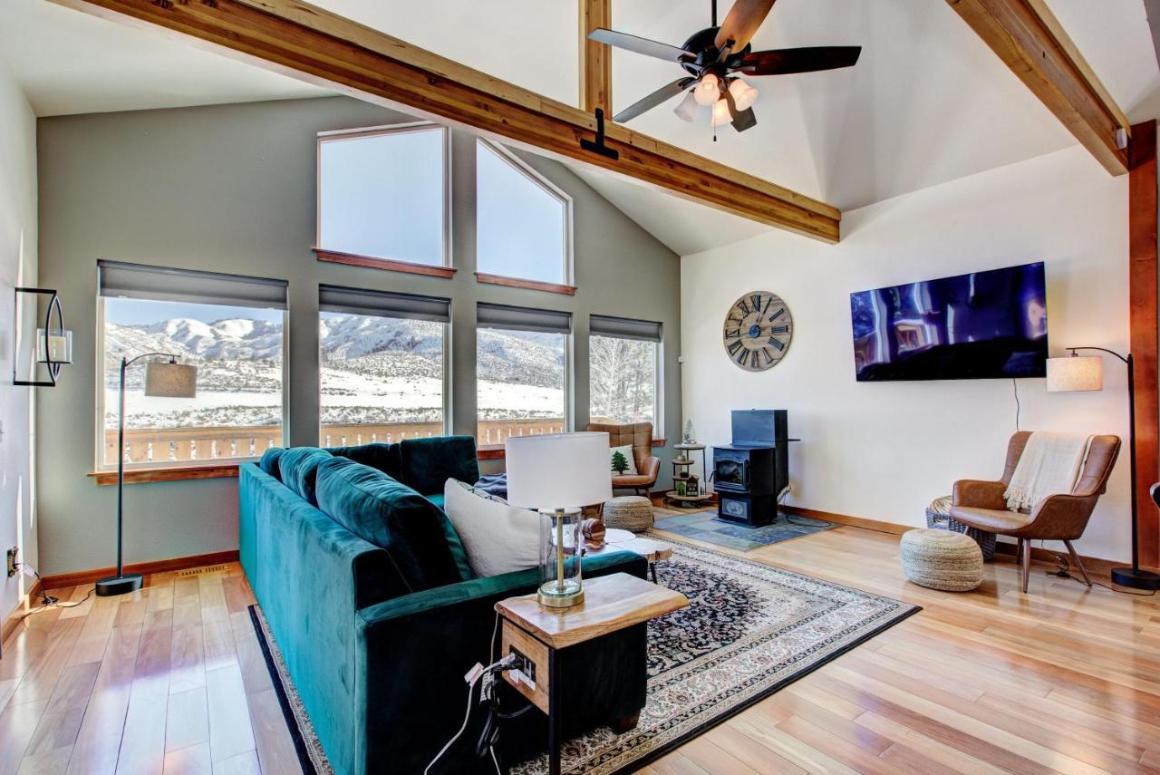 Twin Pines Wilderness Cabin: Scenic Views & Pet-Friendly Retreat Boise Exterior photo