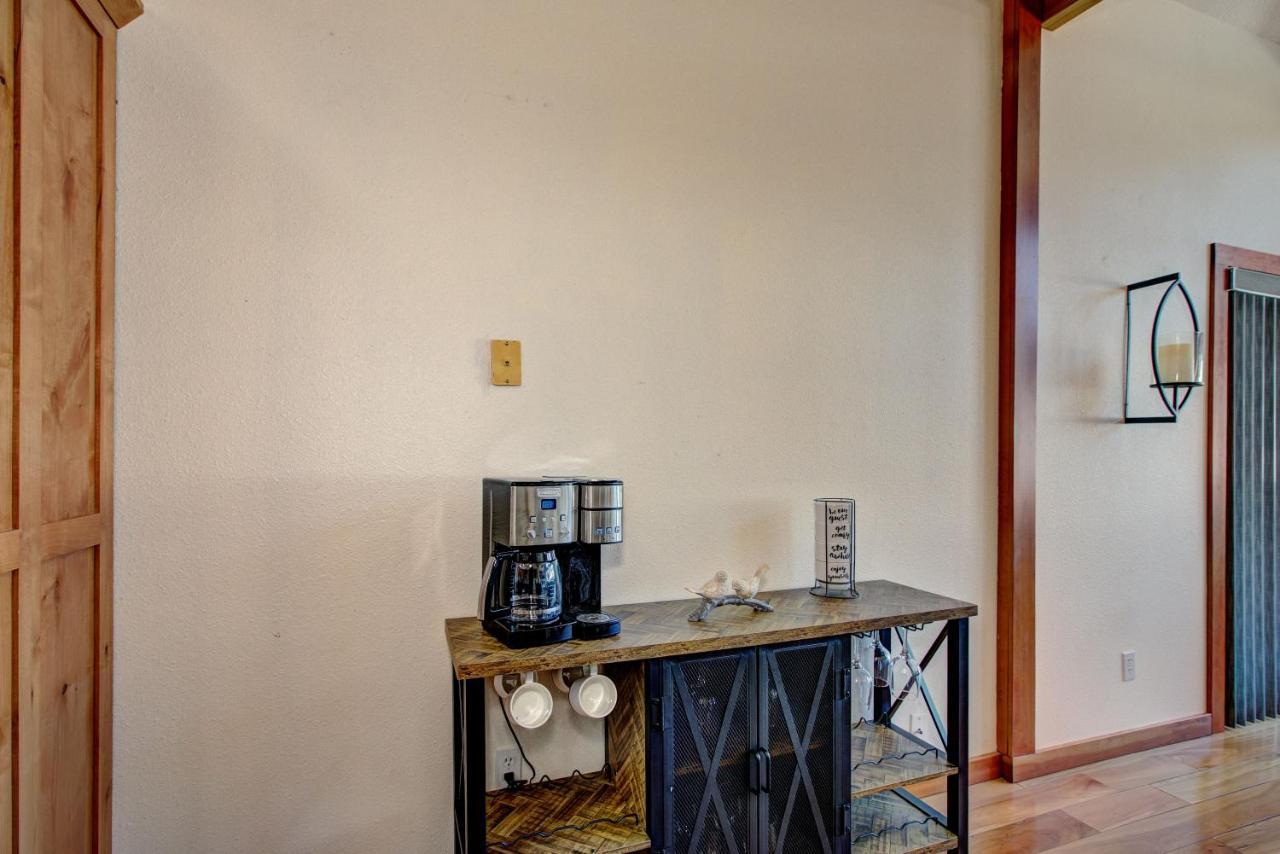 Twin Pines Wilderness Cabin: Scenic Views & Pet-Friendly Retreat Boise Exterior photo